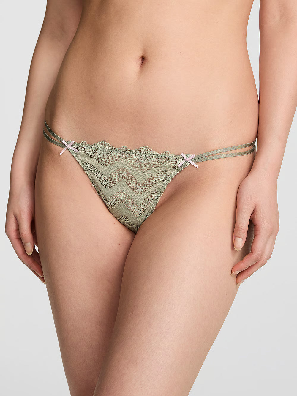 Hilos de Encaje by Victoria's Secret