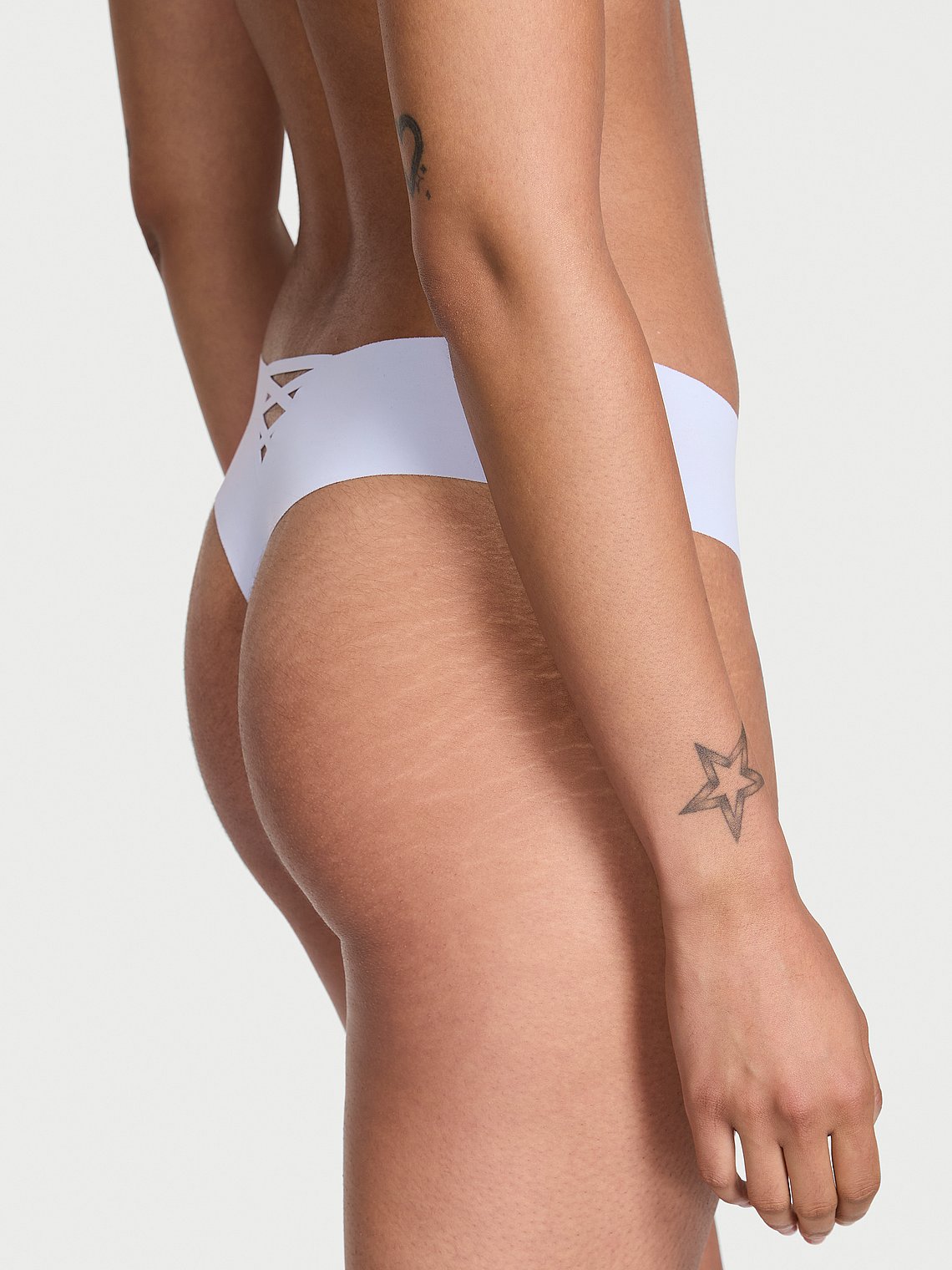 Tangas Invisibles by Victoria's Secret