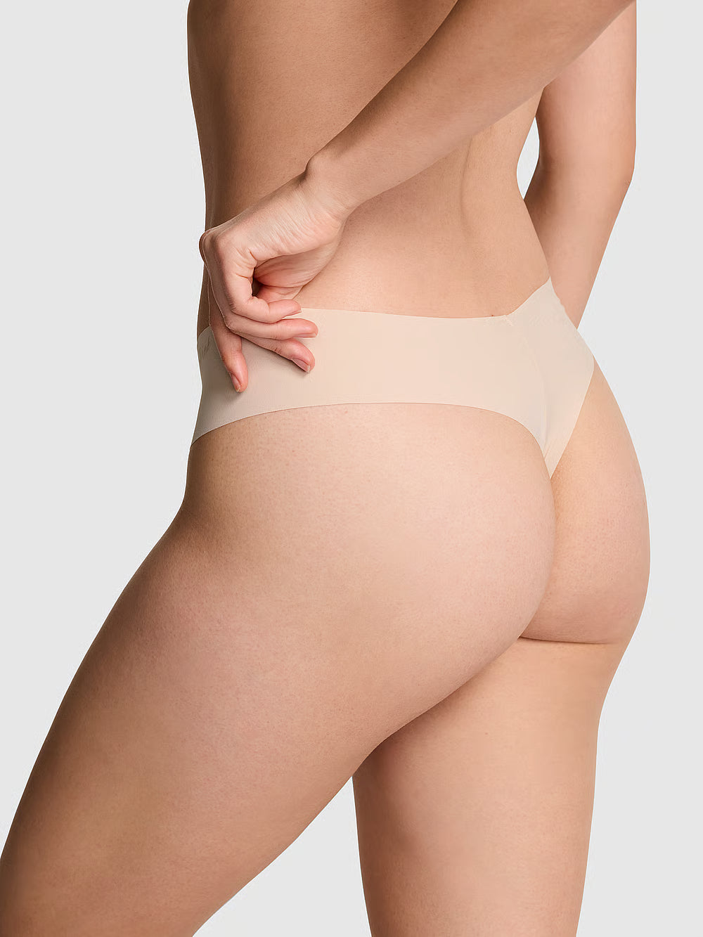 Tangas Invisibles sin costuras by Victoria's Secret