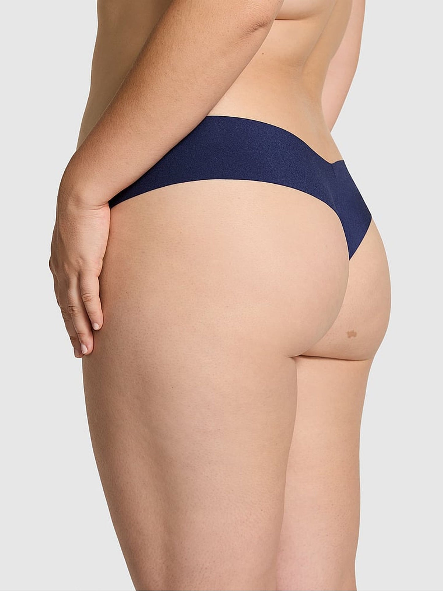 Tanga invisible Victoria´s Secret