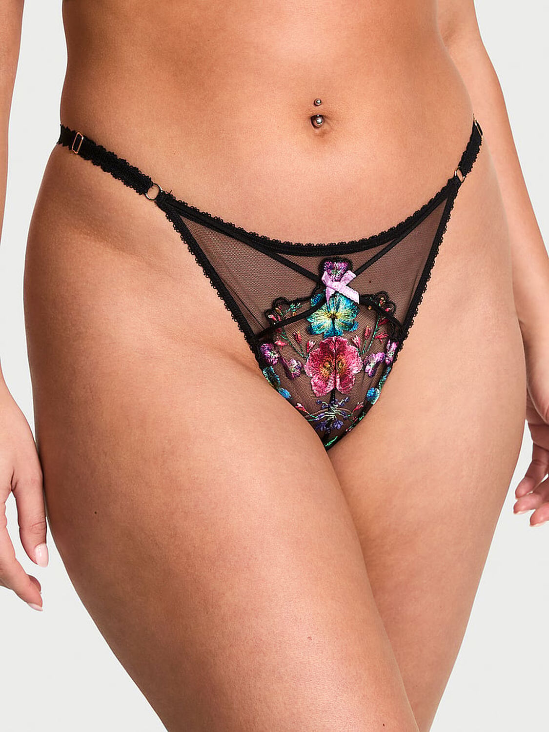 Tanga de bordado fino y correas ajustables by Victoria's Secret