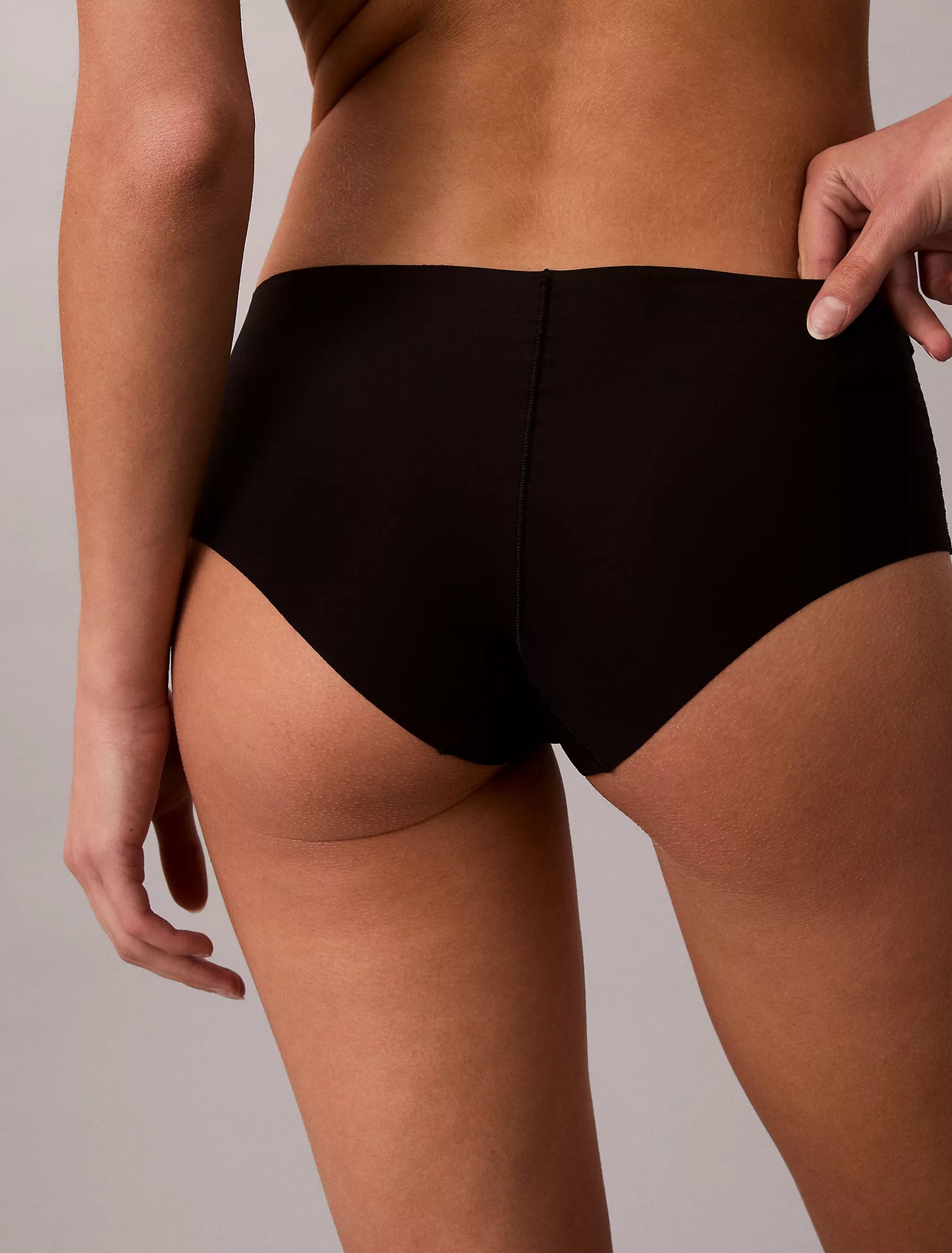 Calvin Klein Cheeky Hipsters invisibles sin costuras