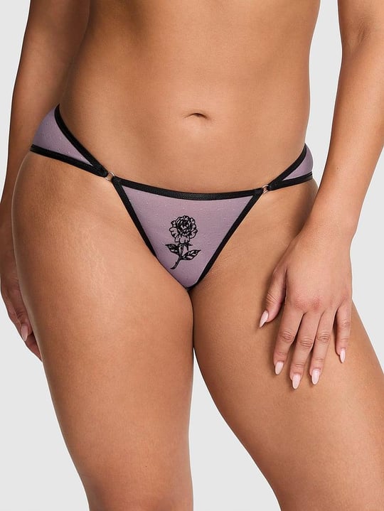 Cheeky Lacie de Encaje by Victoria's Secret