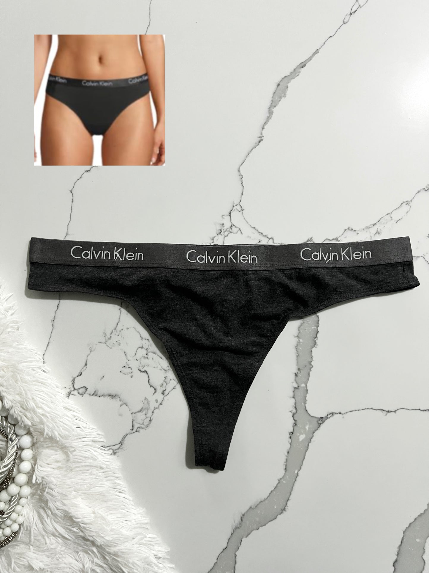Calvin Klein Tanga de algodón Motive
