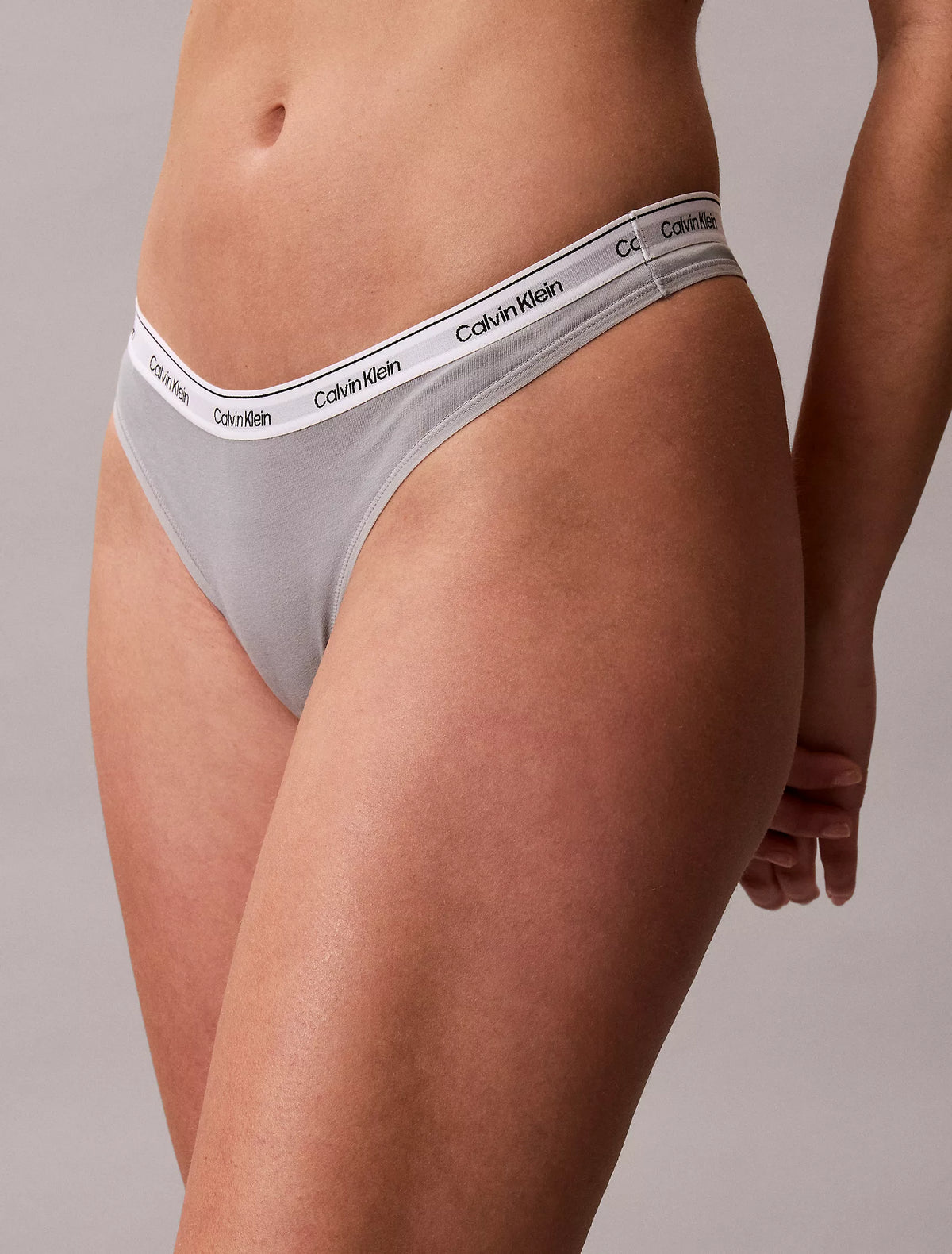 Calvin Klein - Tangas Clásicas de Algodón